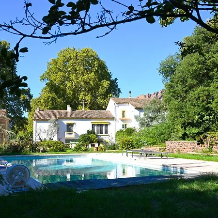 Domaine Du Castellas Bed & Breakfast 3*