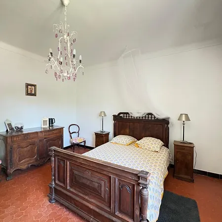 Domaine Du Castellas Frühstückspension Saint-Raphaël